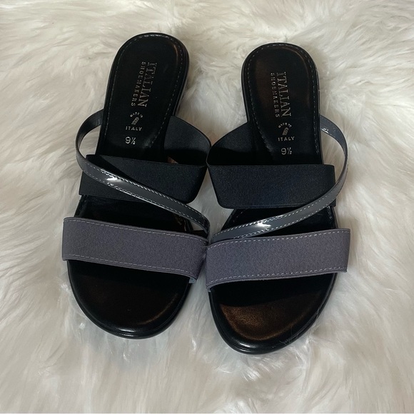 Italian Shoemakers Shoes - Italian Shoemakers Black Sandals